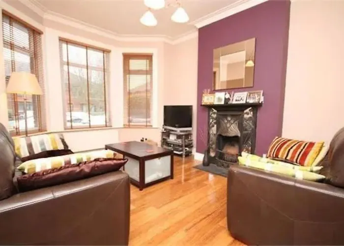 Ground Floor 3 Bedroom Flat